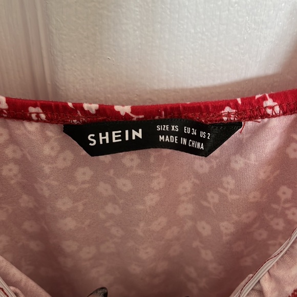 fitted summer dress - Picture 3 of 3